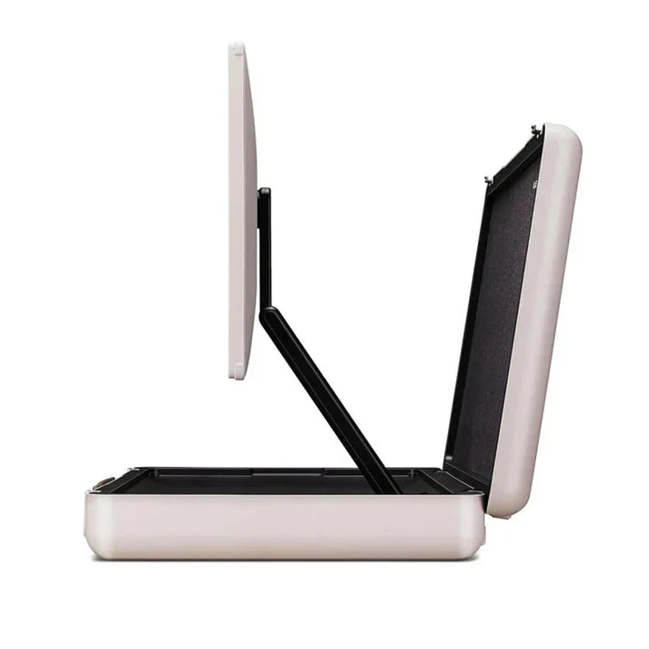 Wireless Briefcase Screen